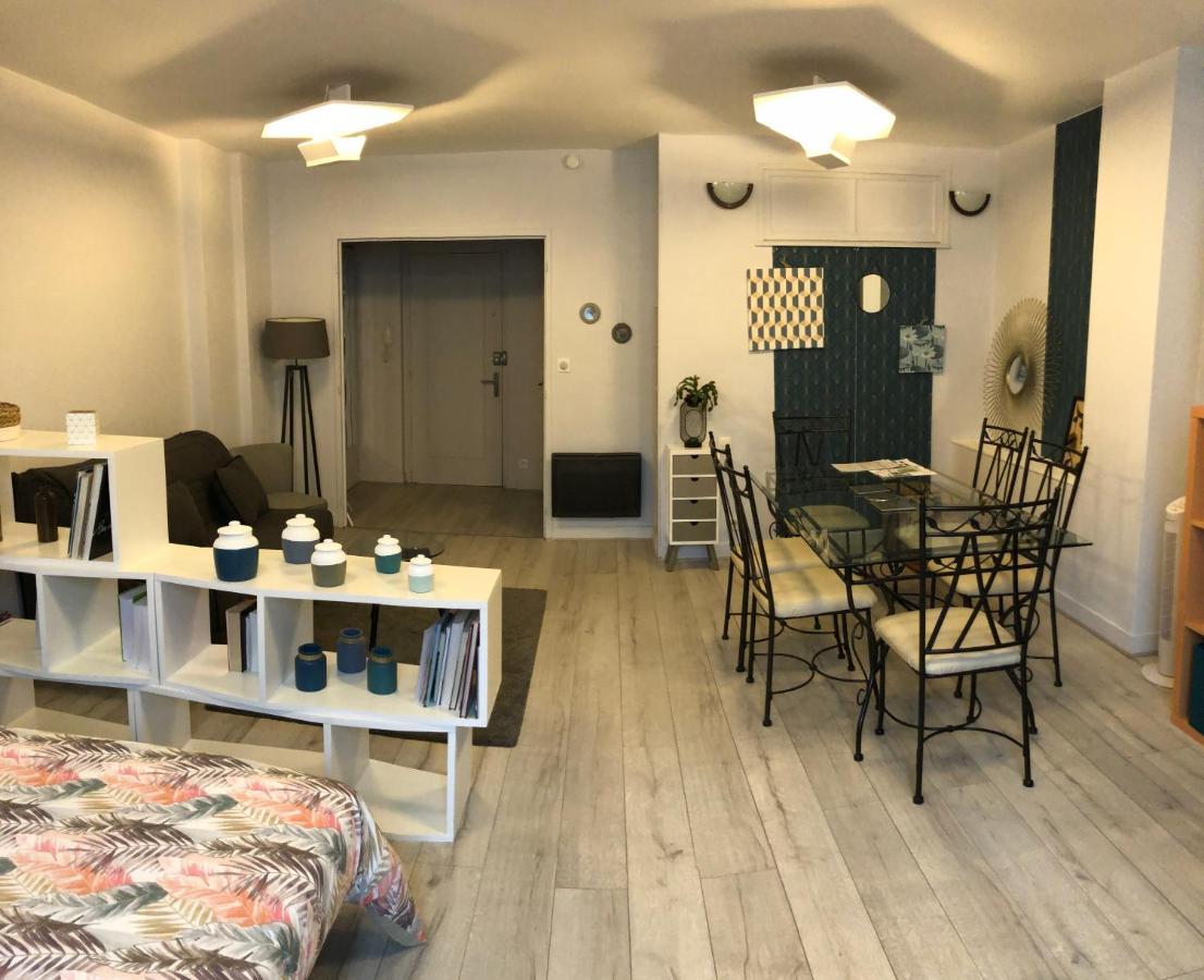 Gordaine Apartamento Bourges Exterior foto